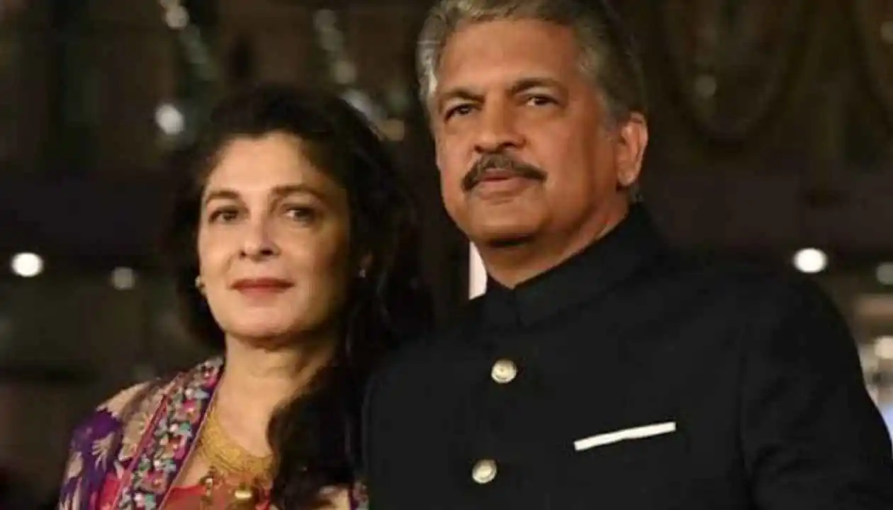 आनंद महिंद्रा का 90 घंटे की कामकाजी हफ्ते पर चौकाने वाला बयान: 'मेरी पत्नी की आँखों में डूबने का कोई मुकाबला नहीं 1 Gold Limit Rules जानें घर में सोना रखने की सही सीमा और नियम 20250111 234622 0000